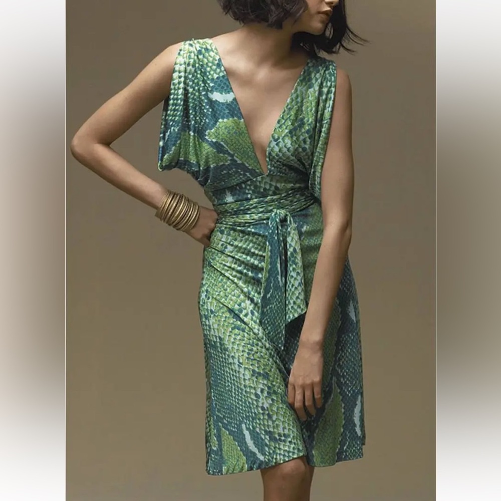 DIANE von FURSTENBERG wrap dress